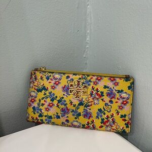 Tory burch wallet